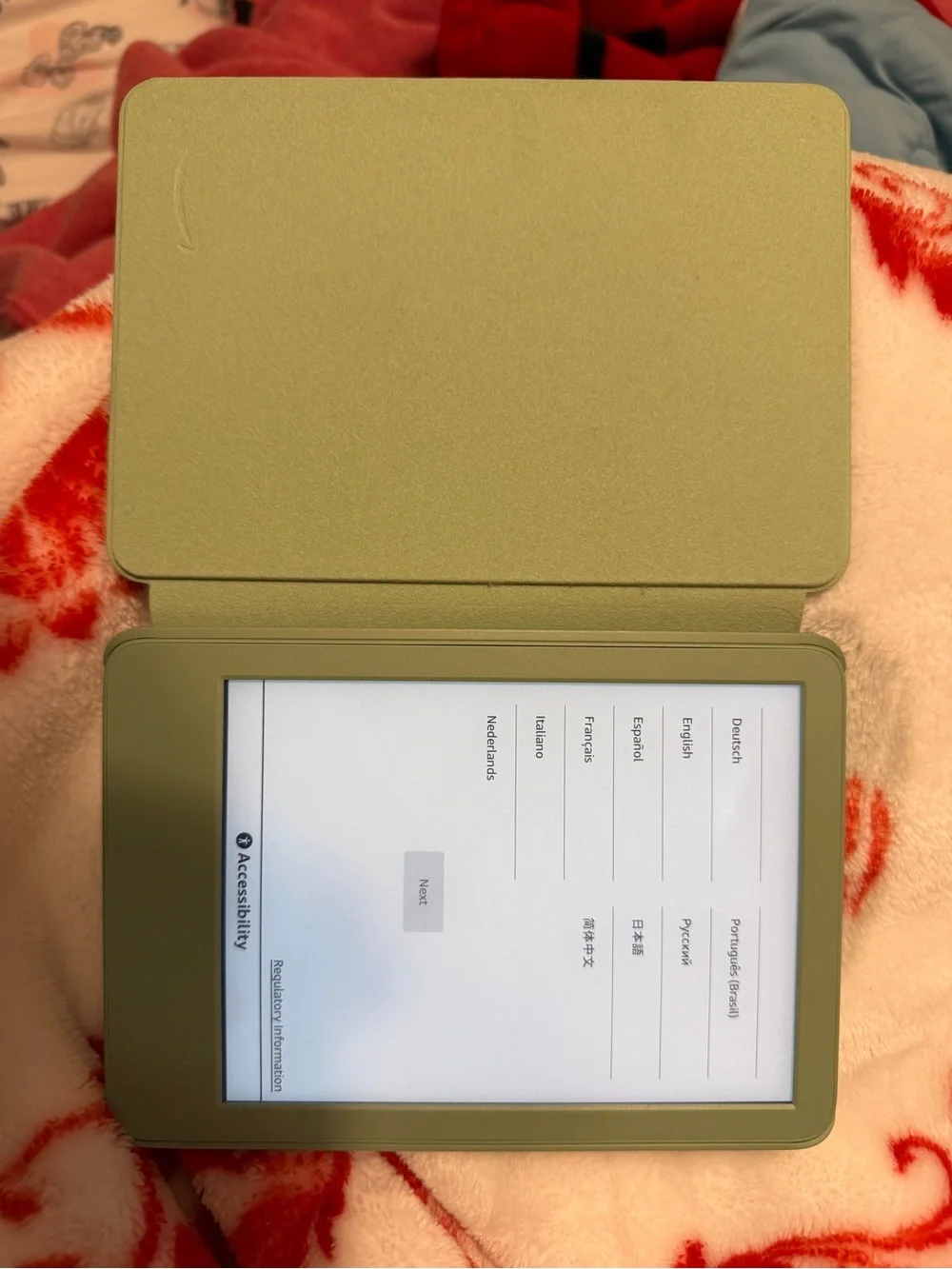 Kindle e reader and Protective Cover Case - Matcha Green
